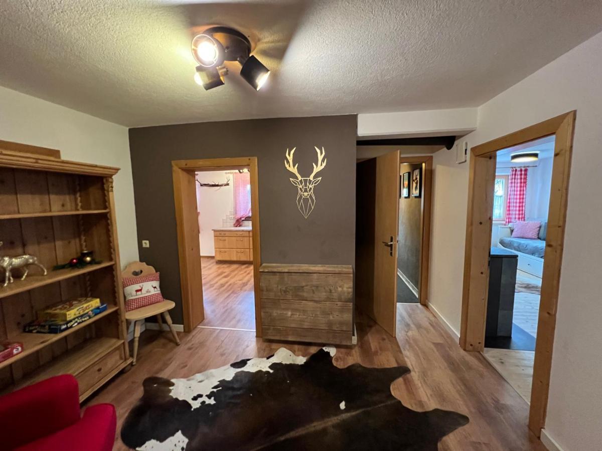 Ferienwohnung Steinbock Terrasse, Gartensauna, Garten, Grillplatz ชตุมม์ ภายนอก รูปภาพ